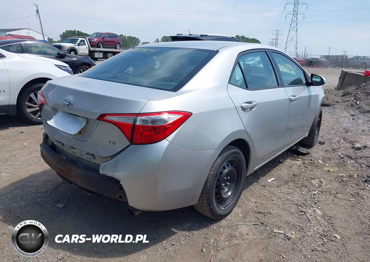 2016 Toyota Corolla Le VIN:2T1BURHE0GC699650 - 4