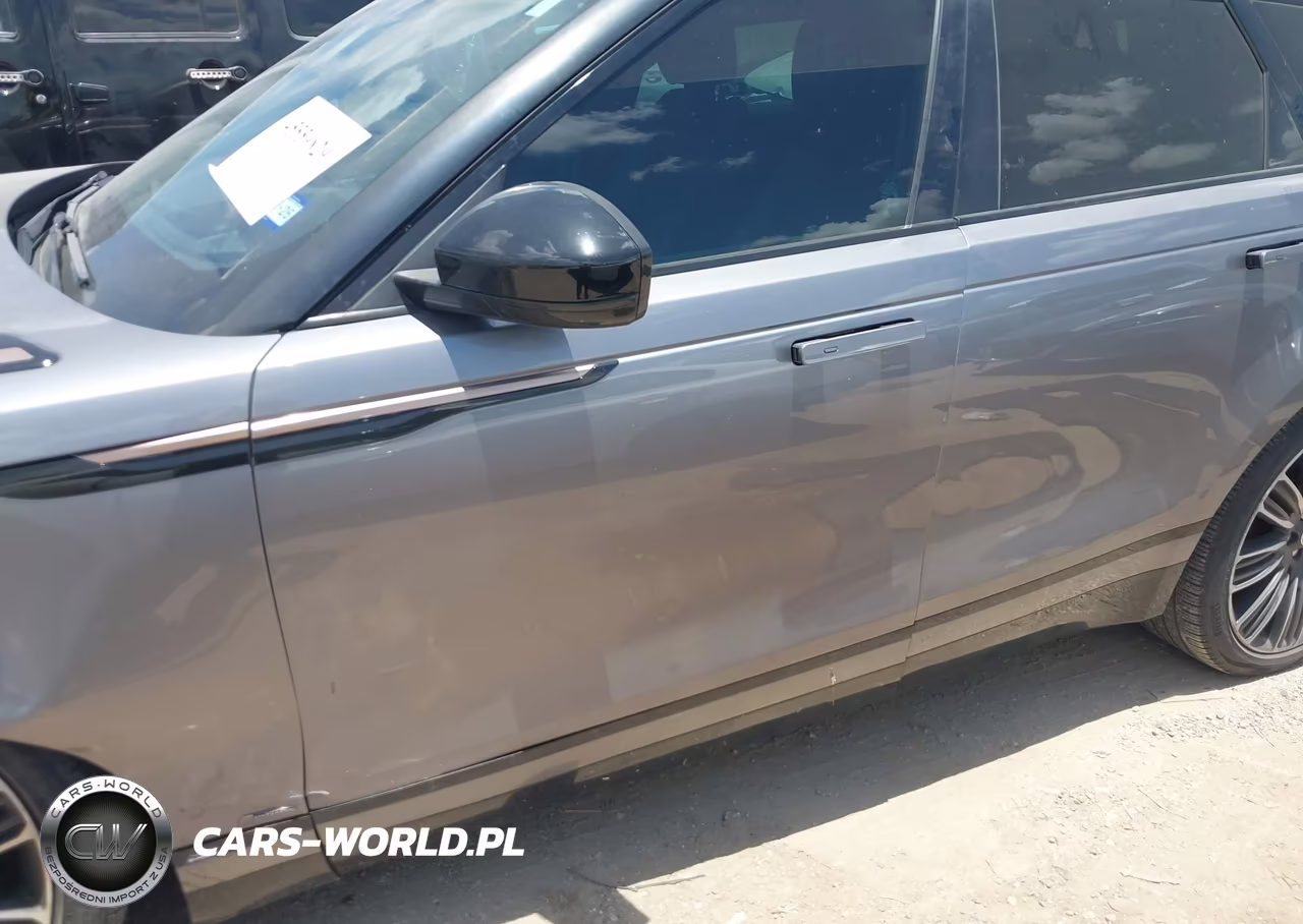 2020 Land Rover Range Rover Velar P250 R-Dynamic S VIN:SALYK2EX5LA257886 - 12