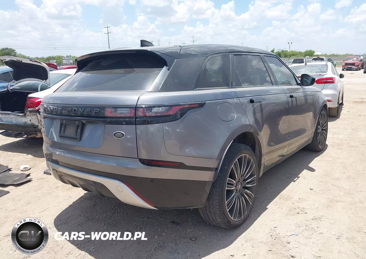 2020 Land Rover Range Rover Velar P250 R-Dynamic S VIN:SALYK2EX5LA257886 - 4