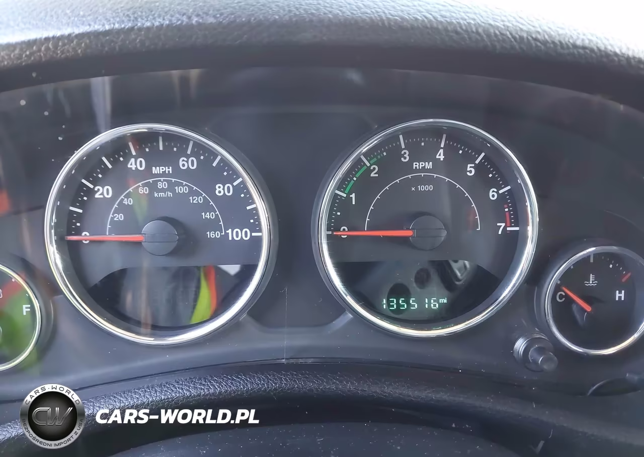 2018 Jeep Wrangler Jk Unlimited Sport S 4X4 VIN:1C4HJWDG3JL921963 - 7