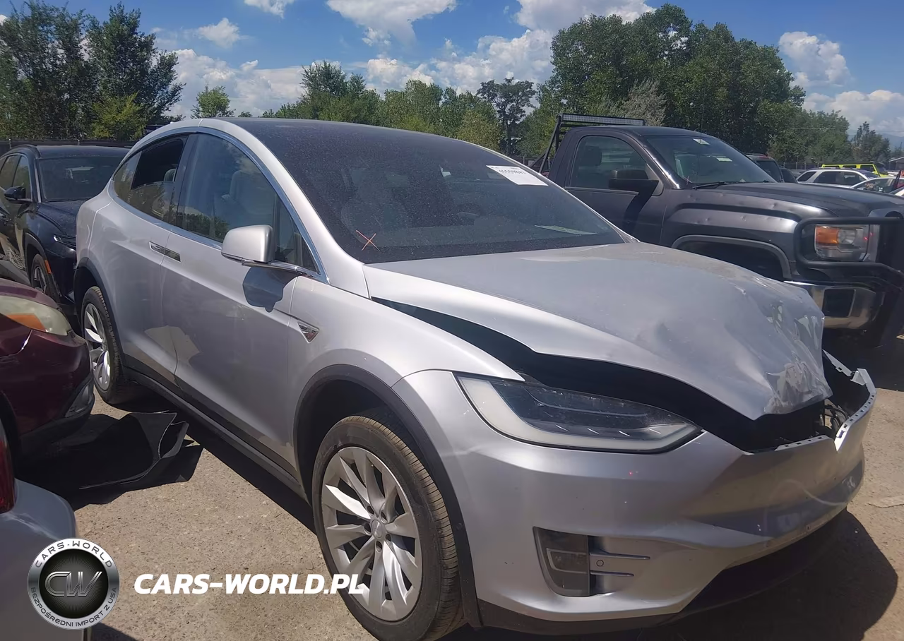 2016 Tesla Model X 60D-70D-75D-90D-P100D VIN:5YJXCBE27GF005722 - 13
