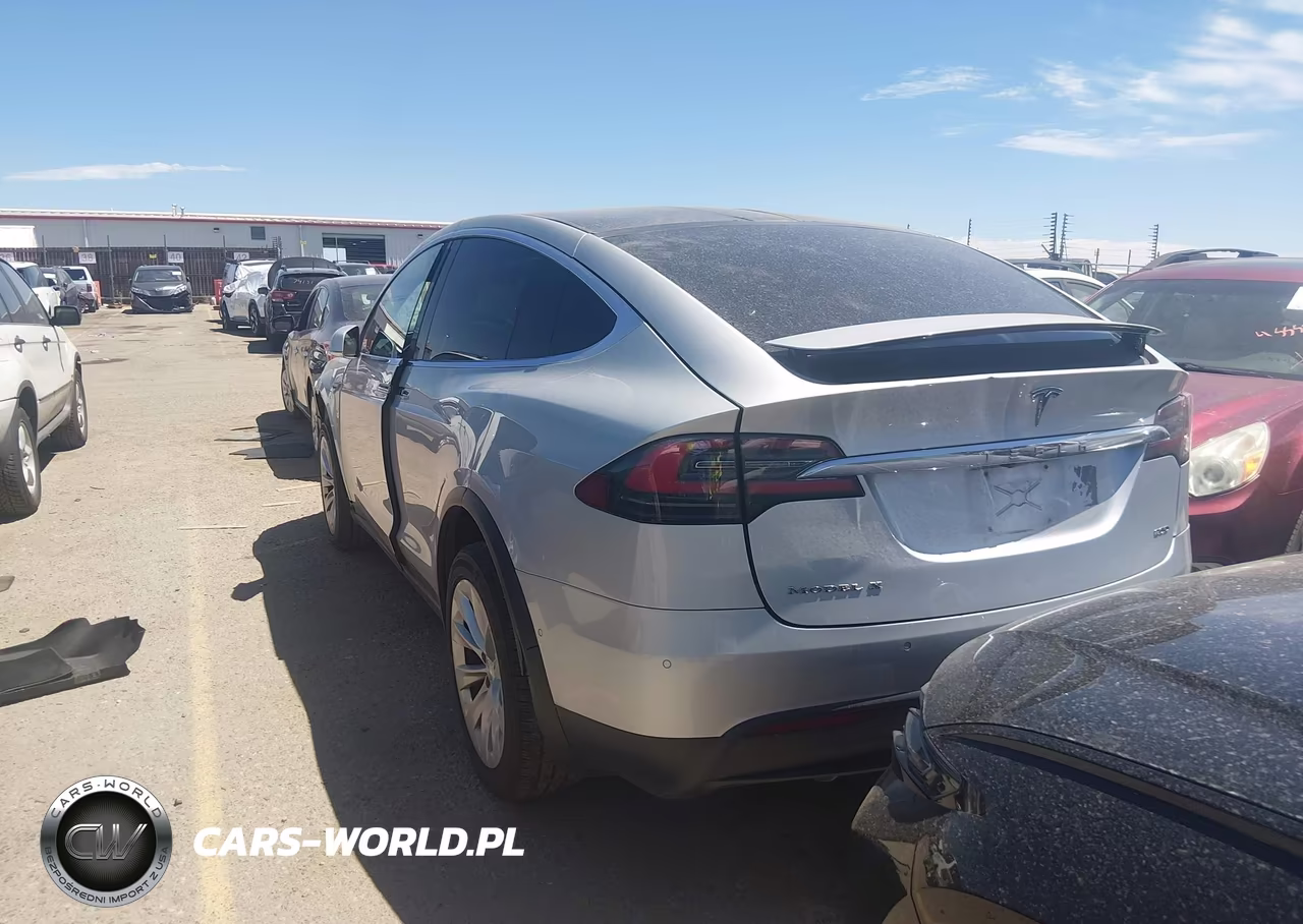 2016 Tesla Model X 60D-70D-75D-90D-P100D VIN:5YJXCBE27GF005722 - 3