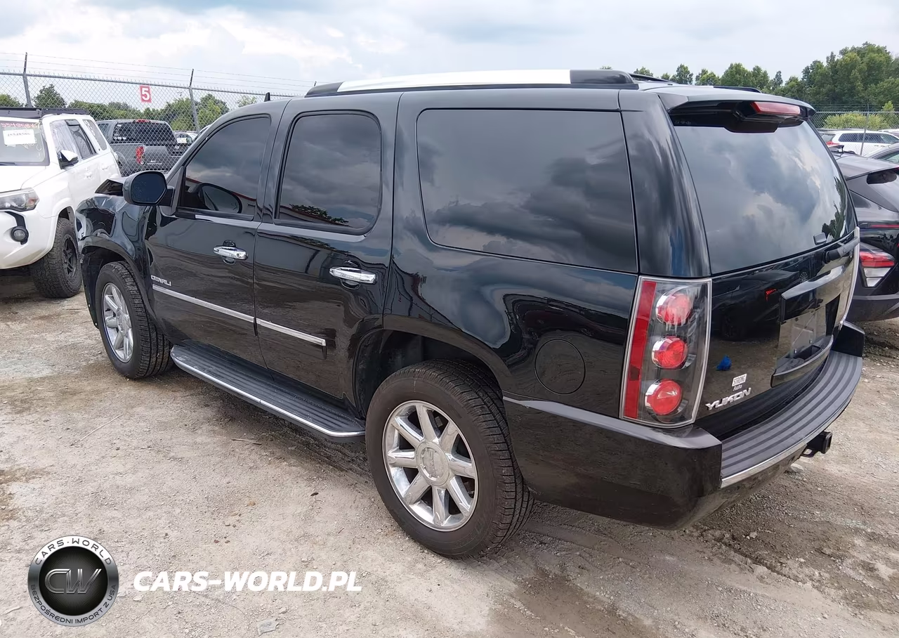 2014 GMC Yukon Denali VIN:1GKS2EEF2ER248156 - 3