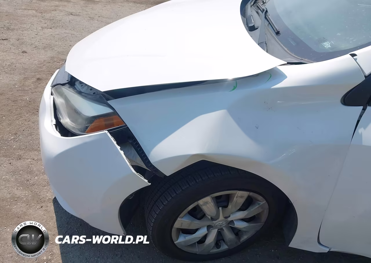 2015 Toyota Corolla Le VIN:2T1BURHE2FC451172 - 21