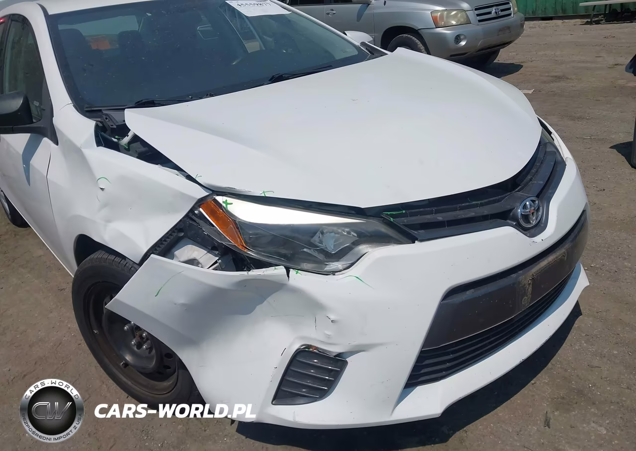 2015 Toyota Corolla Le VIN:2T1BURHE2FC451172 - 6