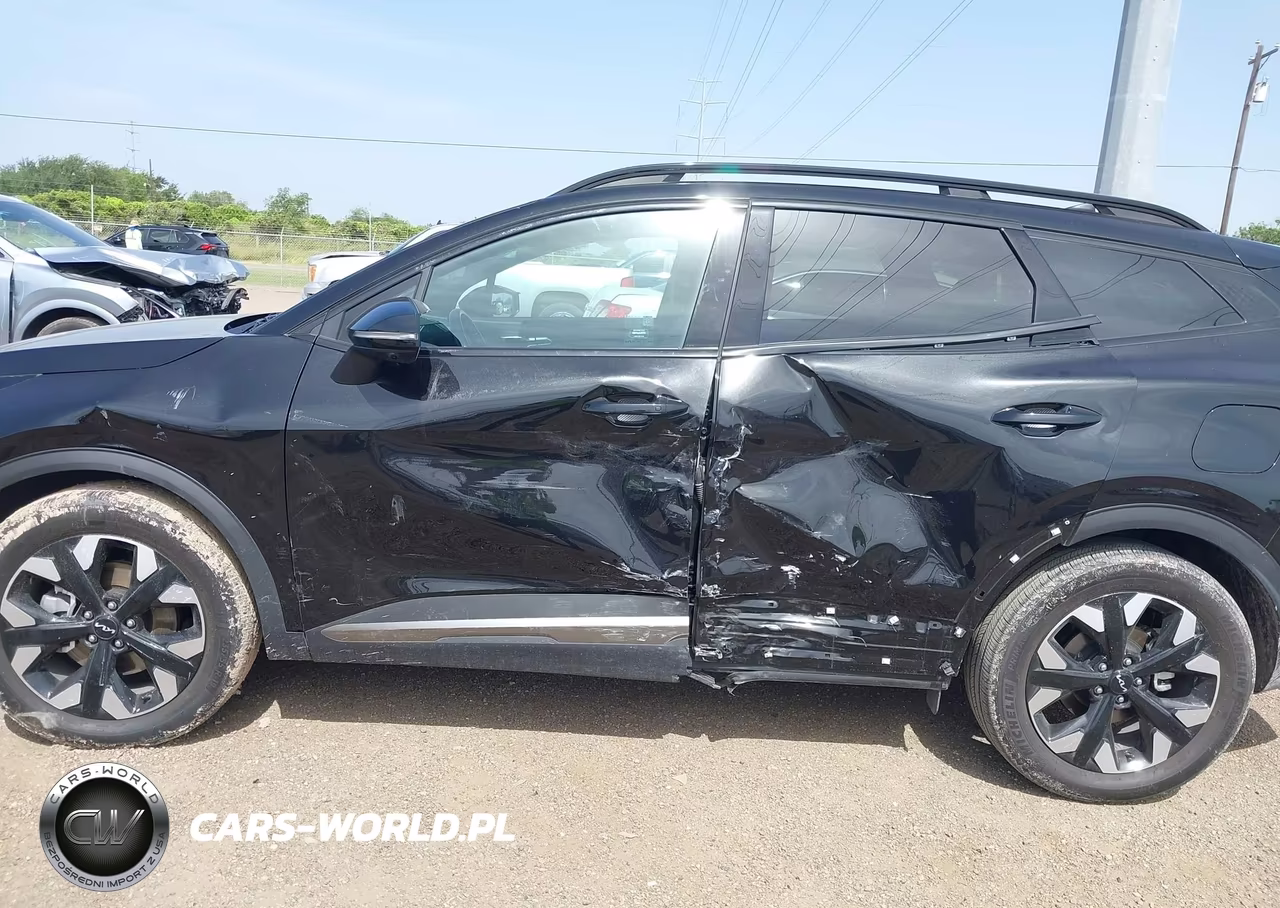 2023 Kia Sportage Plug-In Hybrid X-Line Prestige VIN:KNDPZDAH0P7104411 - 14