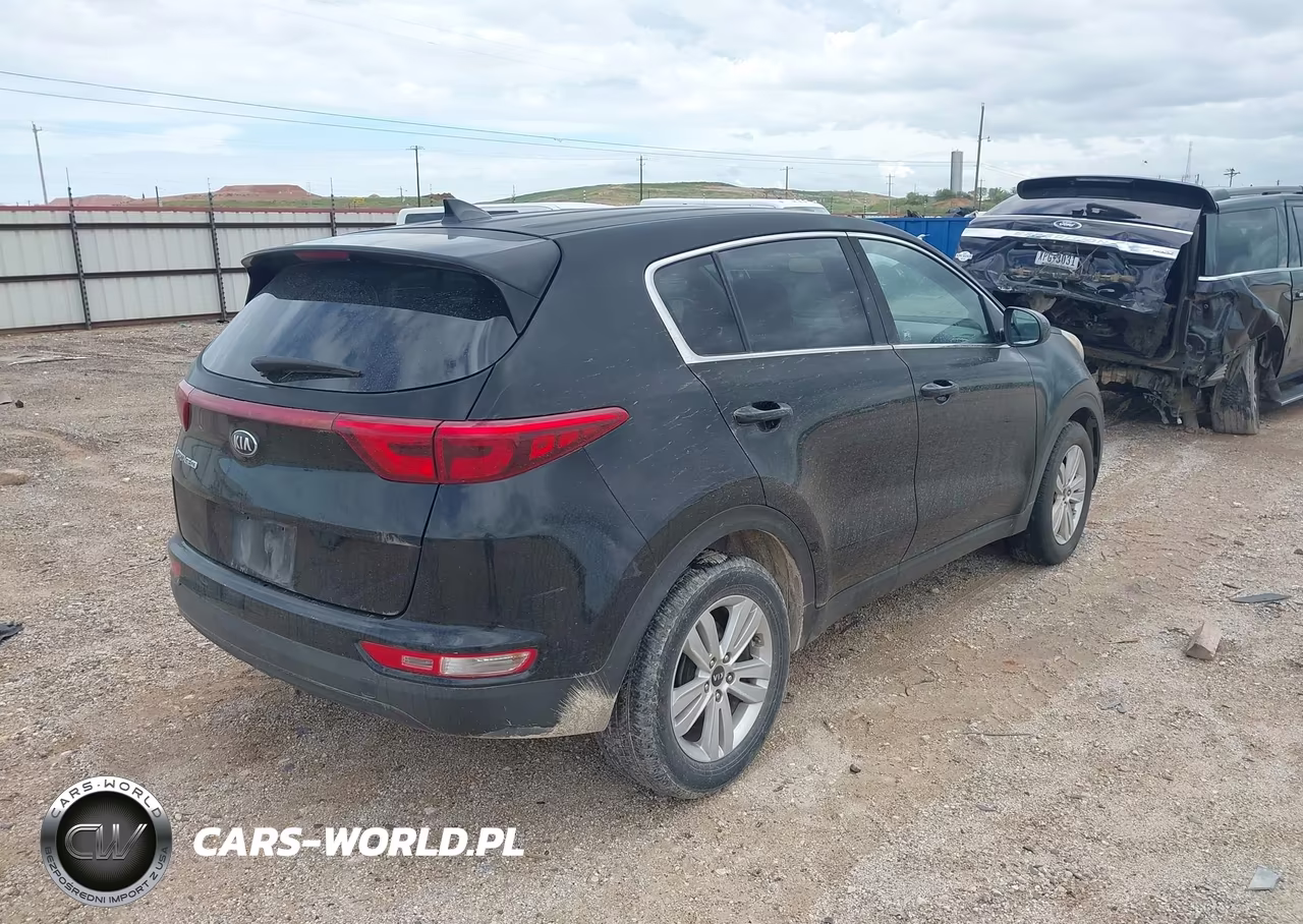 2018 Kia Sportage Lx VIN:KNDPM3ACXJ7485270 - 4