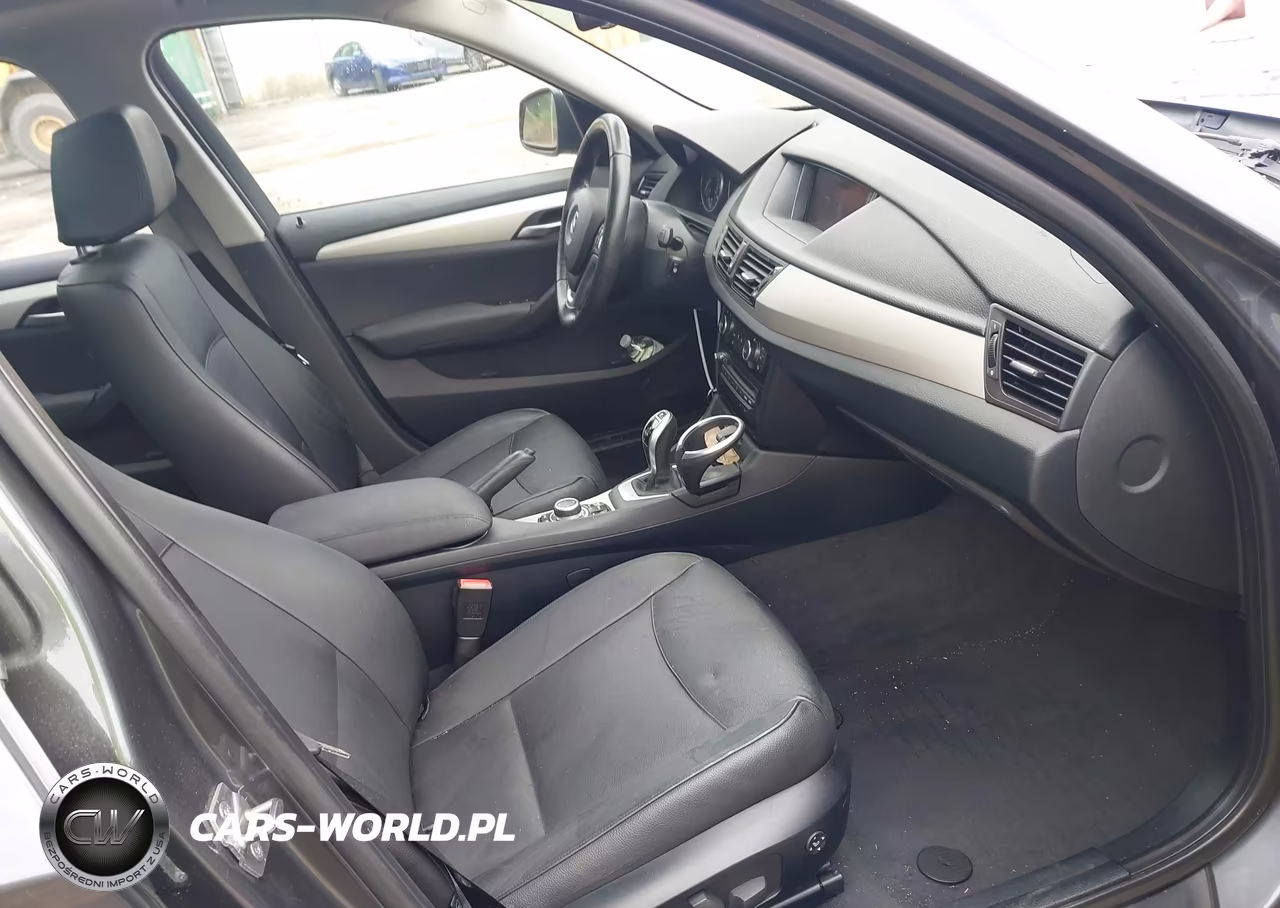 2015 BMW X1 xDrive28I VIN:WBAVL1C58FVY35301 - 5