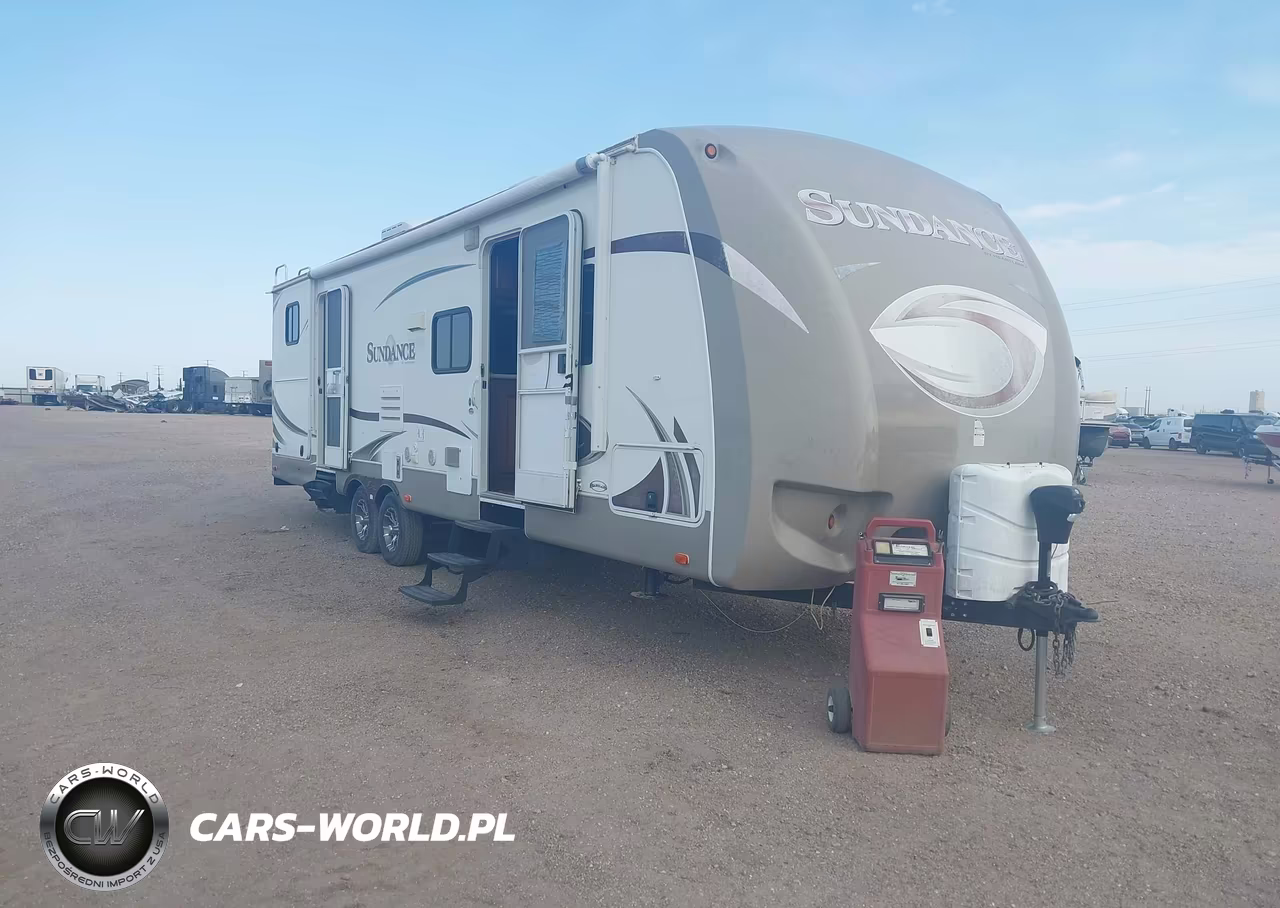 2013 Heartland 35' Travel Trailer
