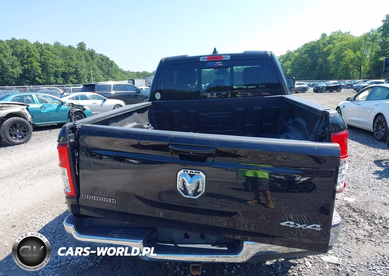 2021 Ram 1500 Big Horn 4X4 6'4 Box VIN:1C6RRFBG7MN556137 - 17
