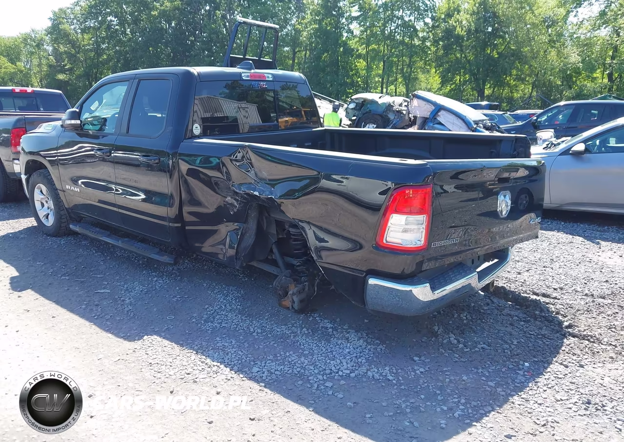 2021 Ram 1500 Big Horn 4X4 6'4 Box VIN:1C6RRFBG7MN556137 - 3