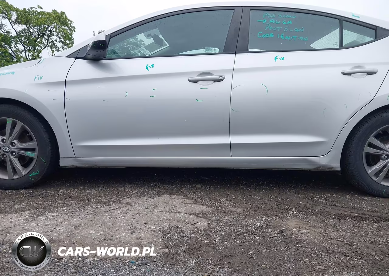 2018 Hyundai Elantra Sel VIN:5NPD84LF6JH234746 - 6