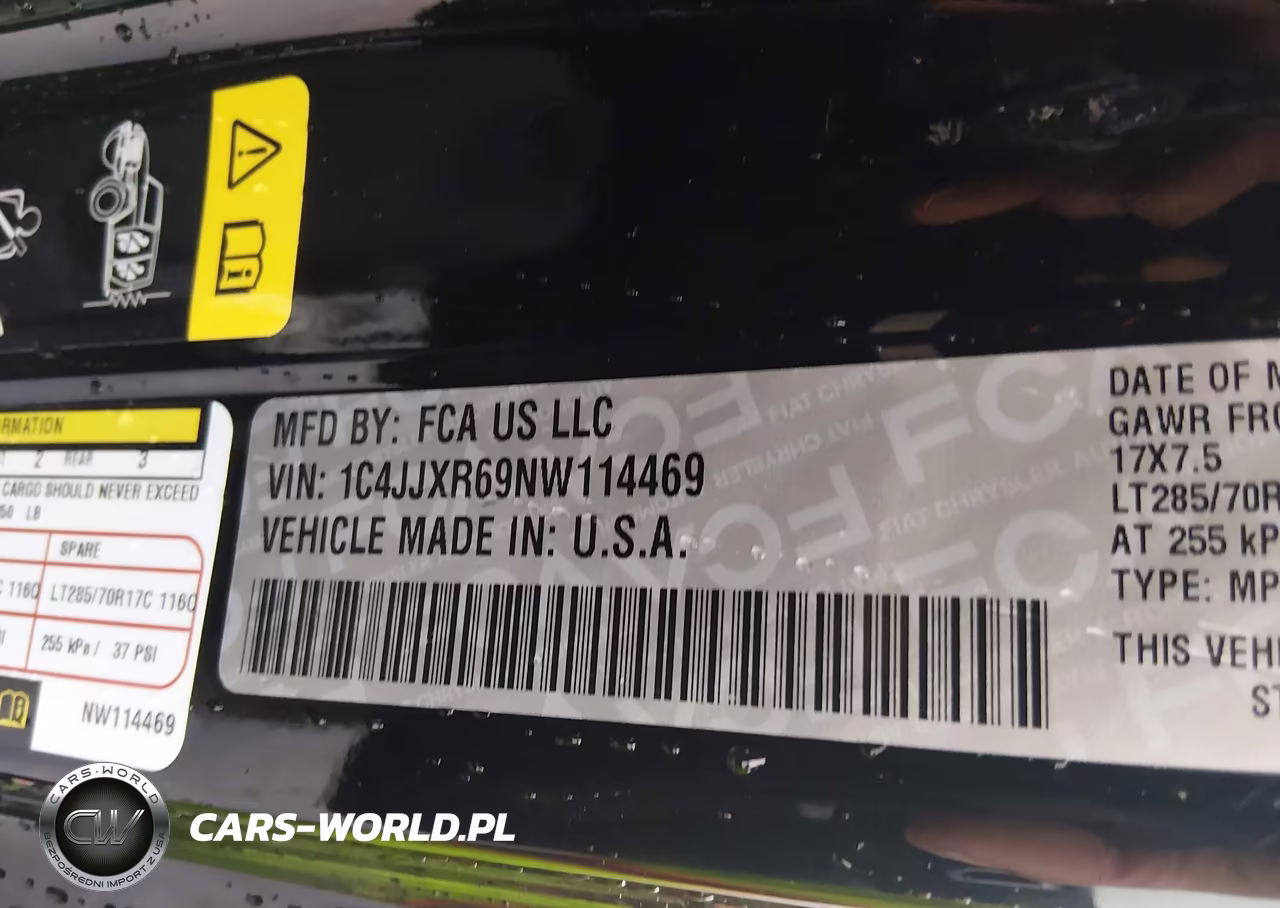 2022 Jeep Wrangler 4Xe Unlimited Rubicon 4X4 VIN:1C4JJXR69NW114469 - 9