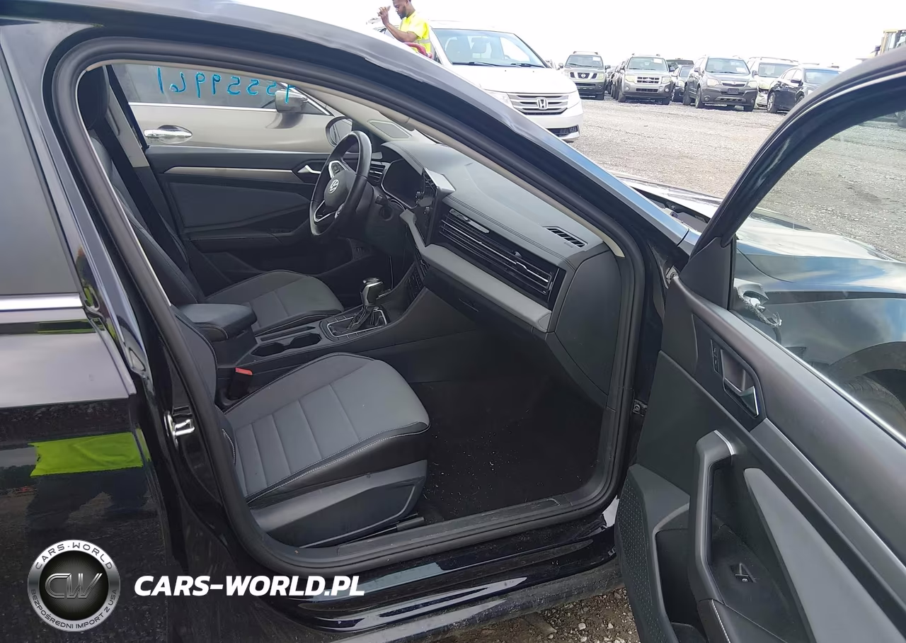 2025 Volkswagen Jetta 1.5T Se VIN:3VWEX7BU0SM077068 - 5