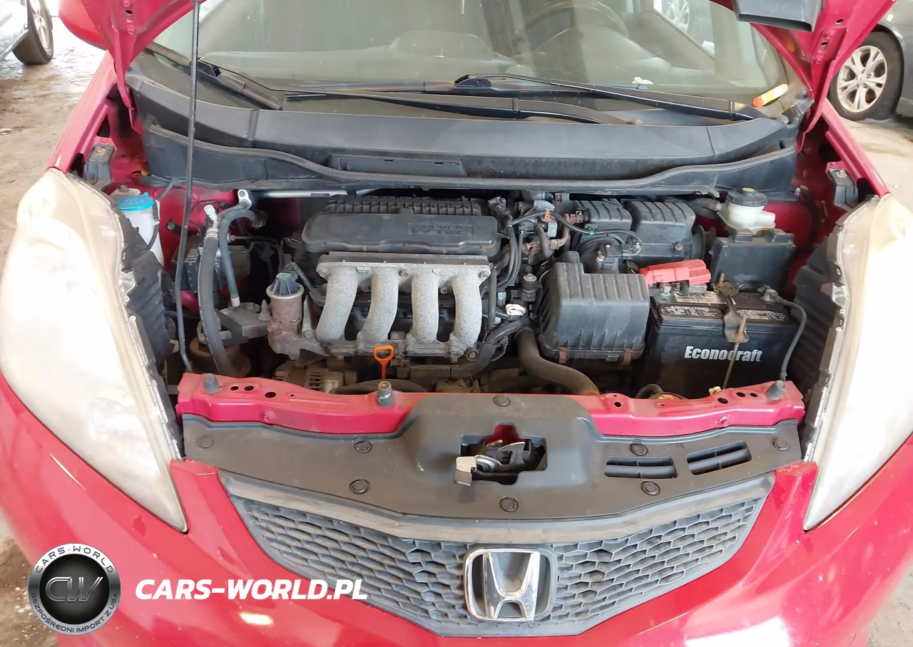 2010 Honda Fit Sport VIN:JHMGE8H43AC008369 - 10