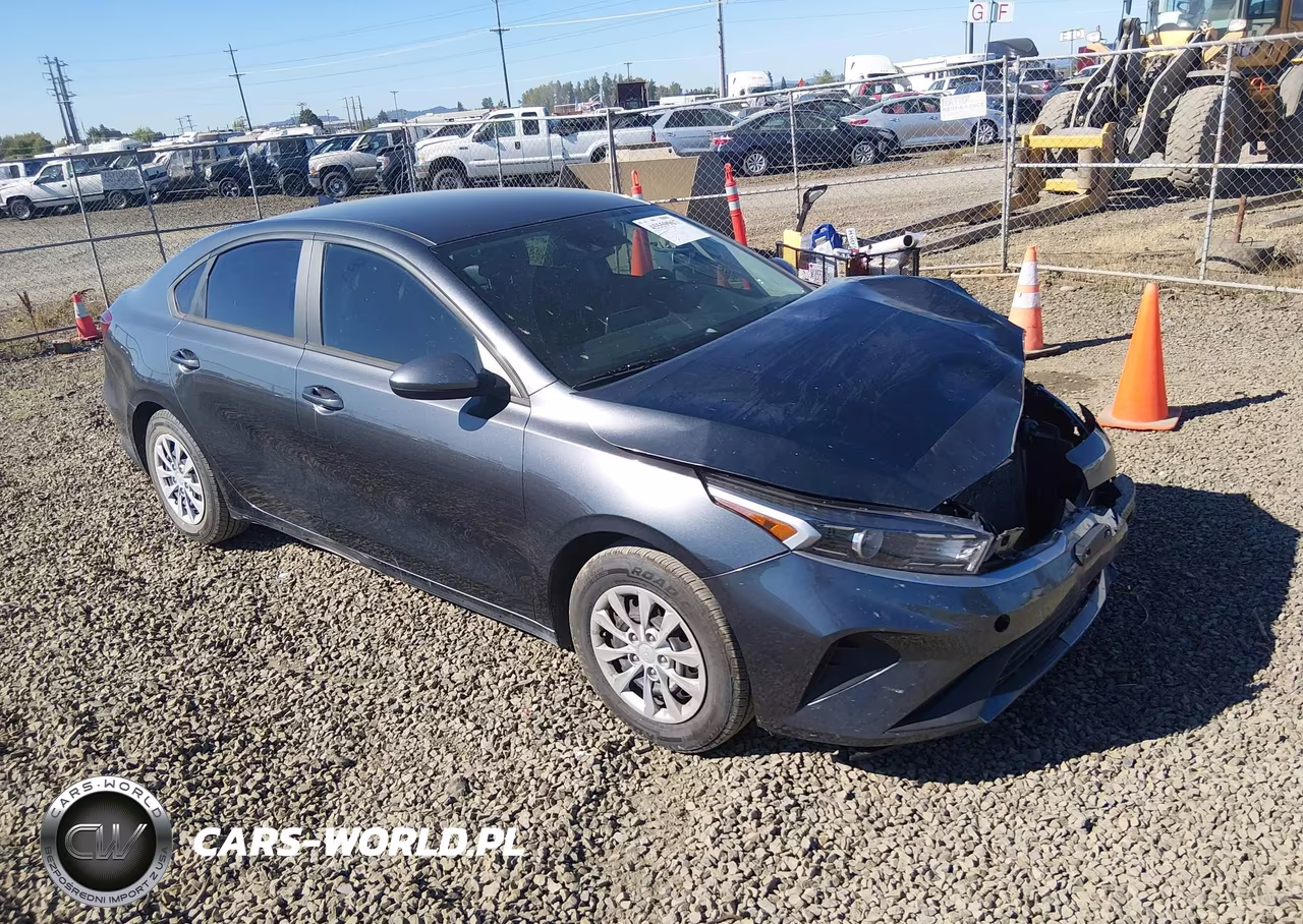 2023 Kia Forte Lx