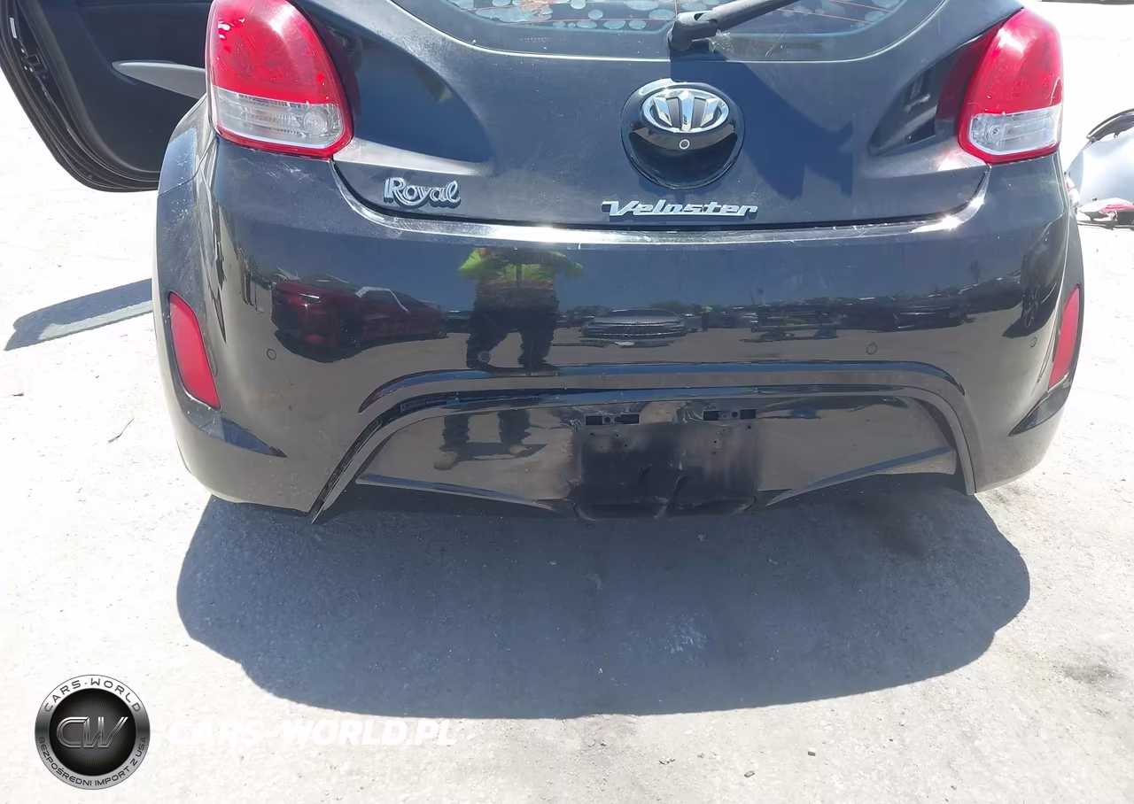 2013 Hyundai Veloster Base W-Gray VIN:KMHTC6AD2DU098032 - 6