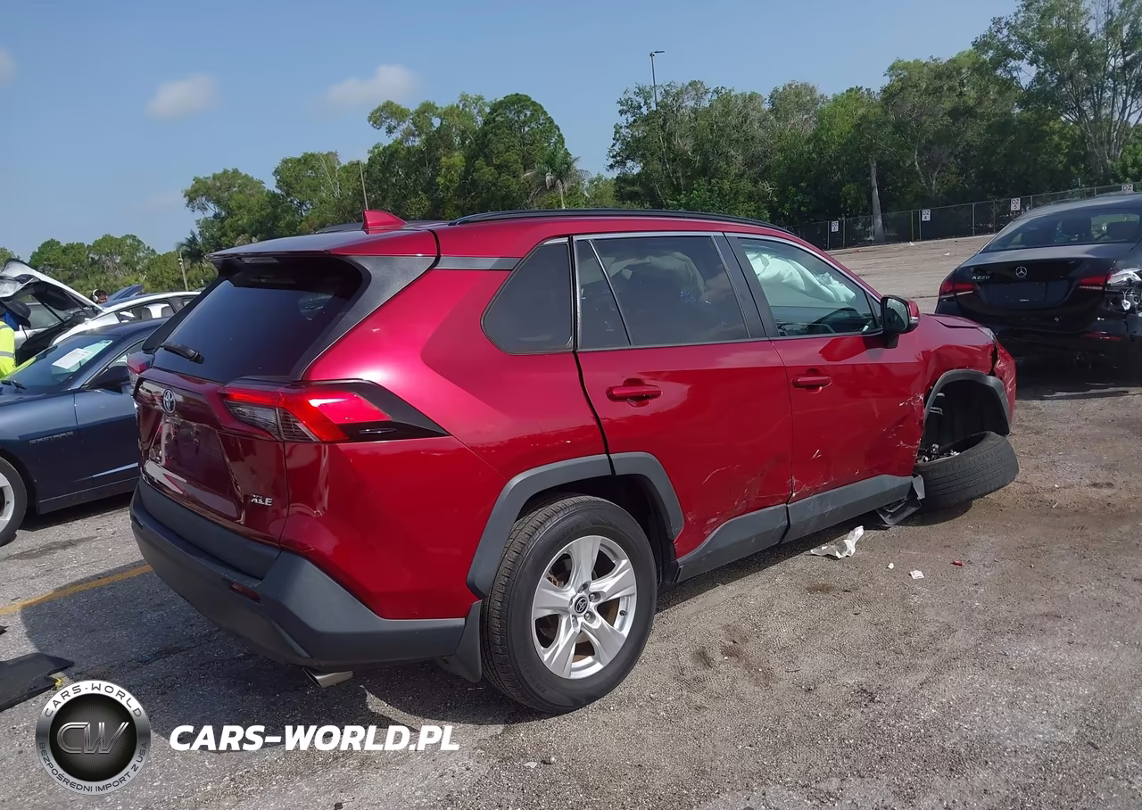 2021 Toyota Rav4 Xle VIN:2T3W1RFV6MW138898 - 4