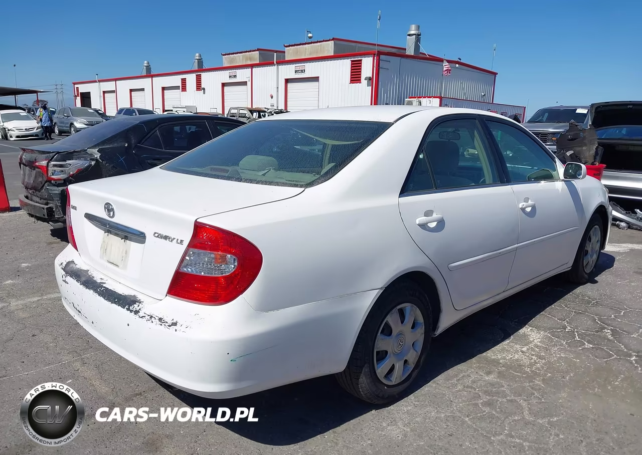 2003 Toyota Camry Le VIN:4T1BE32K33U246303 - 4