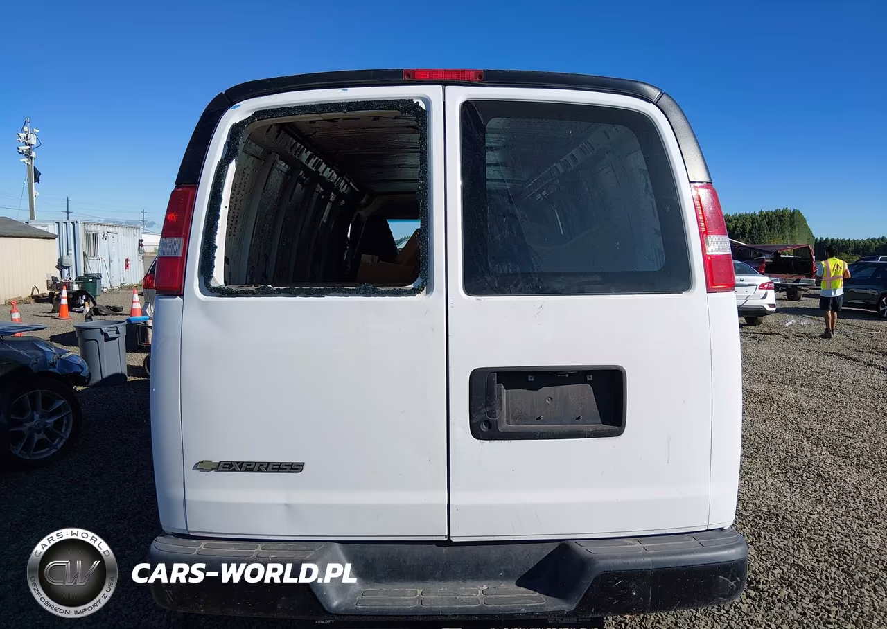2017 Chevrolet Express 2500 1Wt VIN:1GCWGBFFXH1255953 - 16