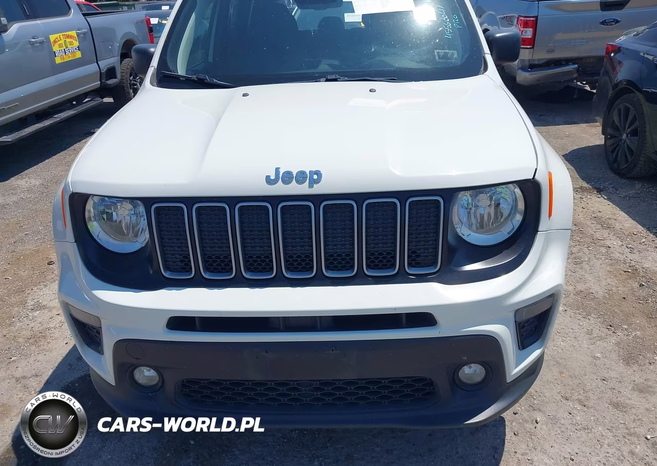 2022 Jeep Renegade Latitude 4X4 VIN:ZACNJDB12NPN53702 - 12