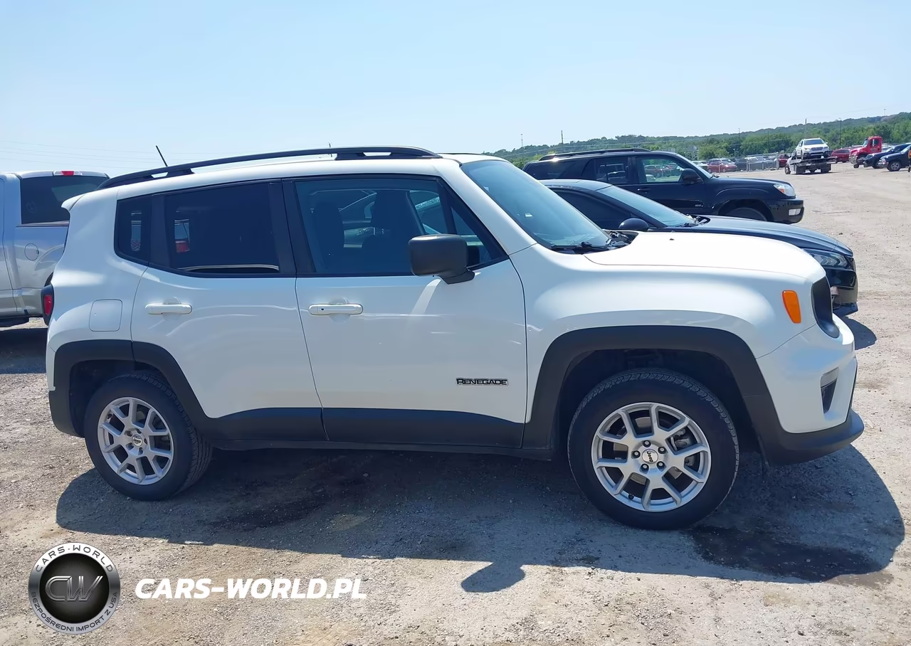 2022 Jeep Renegade Latitude 4X4 VIN:ZACNJDB12NPN53702 - 13