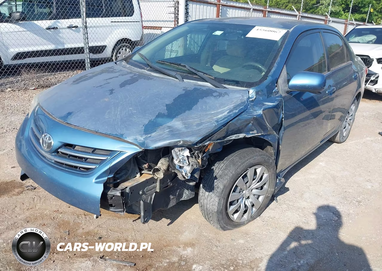 2013 Toyota Corolla Le VIN:5YFBU4EE1DP207548 - 2