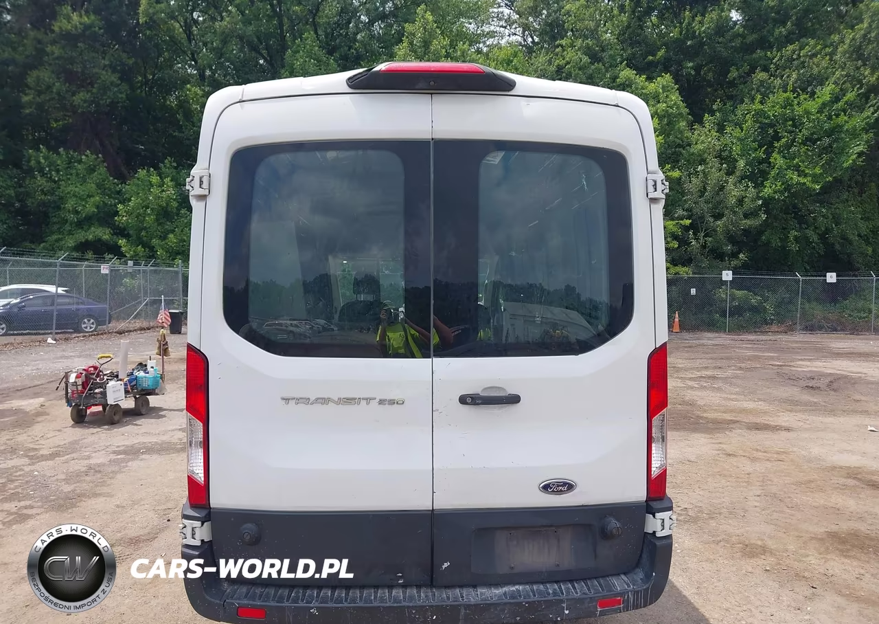 2019 Ford Transit-250 VIN:1FTYR2CM0KKA48320 - 16
