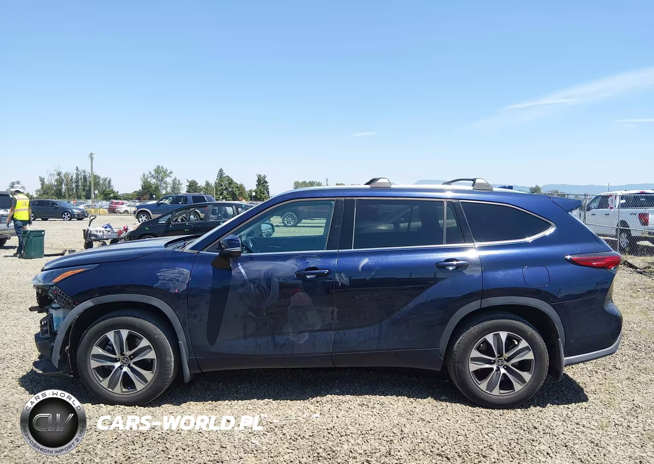2021 Toyota Highlander Xle VIN:5TDHZRBH7MS524846 - 15