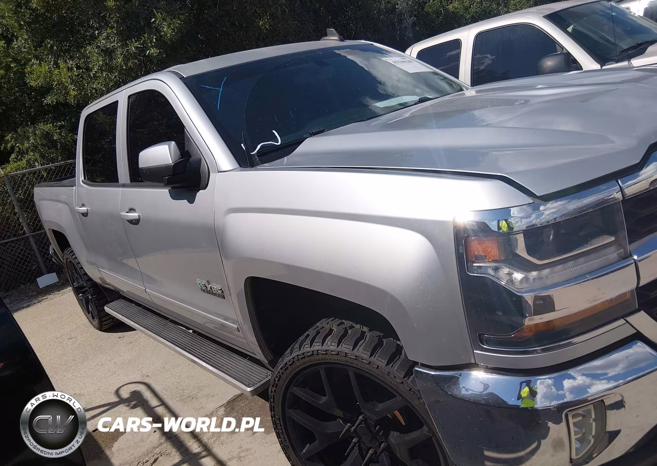 2018 Chevrolet Silverado 1500 1Lt VIN:3GCPCRECXJG505361 - 13