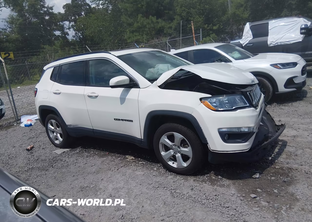 2019 Jeep Compass Latitude 4X4 VIN:3C4NJDBB1KT741823 - 13