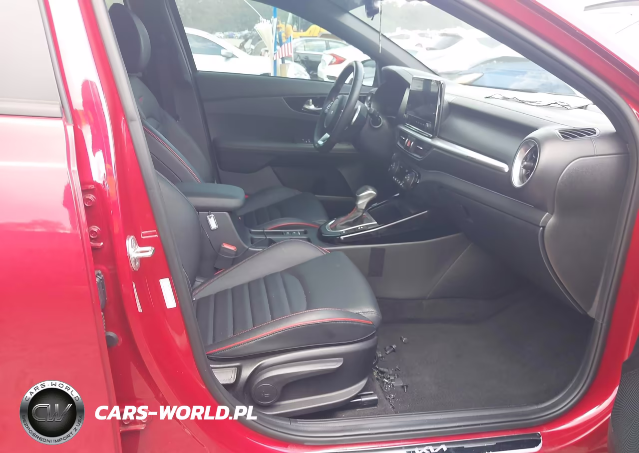 2023 Kia Forte Gt VIN:3KPF44AC8PE546660 - 5