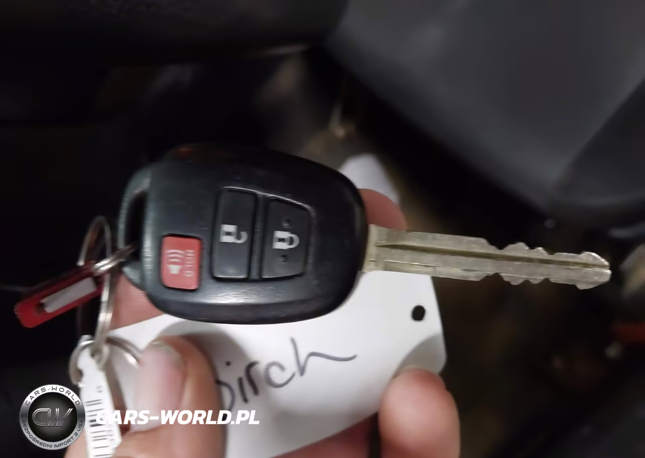 2017 Toyota Rav4 Le VIN:JTMBFREV5HJ711635 - 11