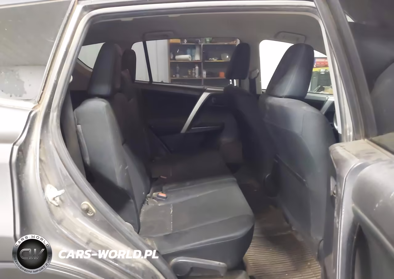 2017 Toyota Rav4 Le VIN:JTMBFREV5HJ711635 - 8