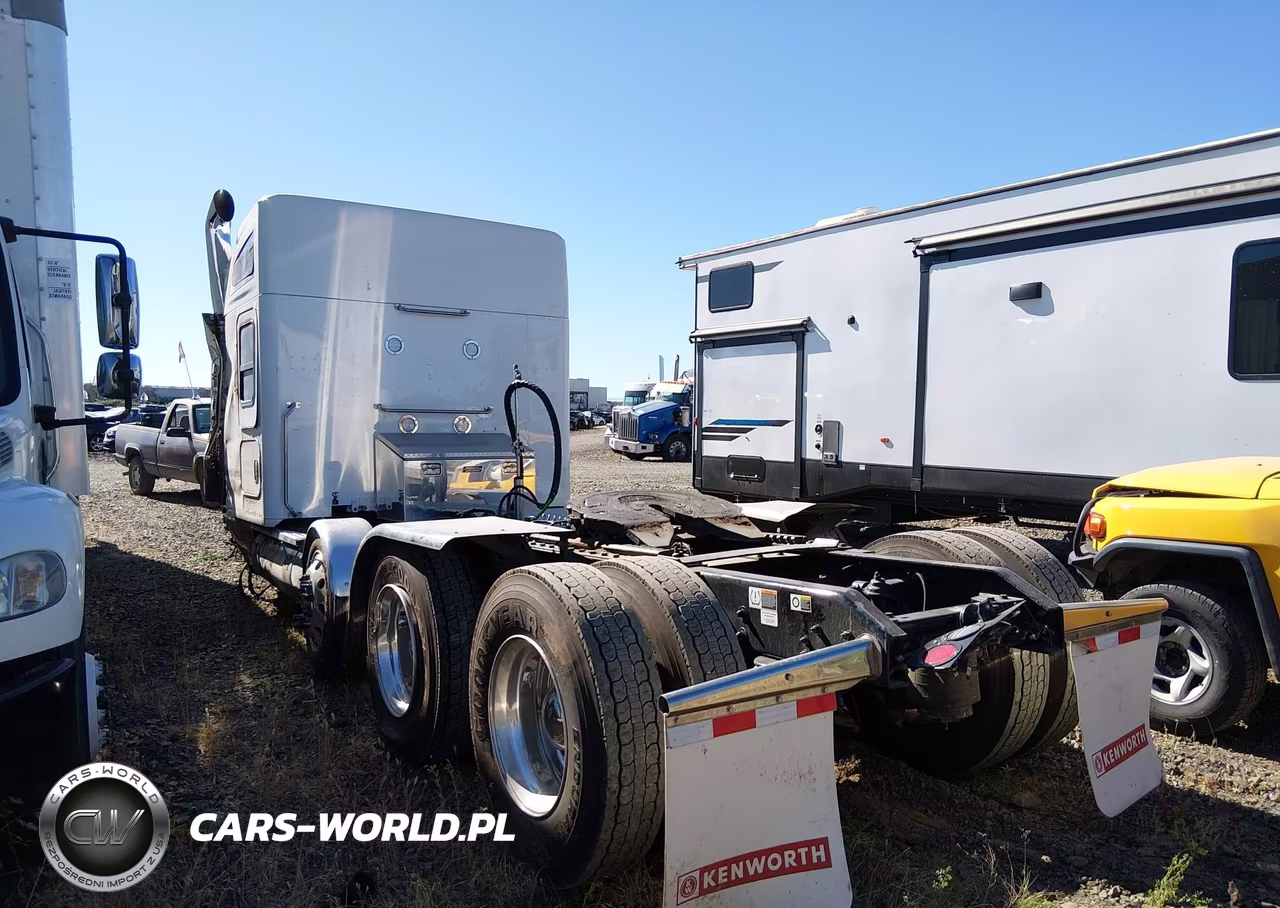 2025 Kenworth W990 VIN:1XK1P49X1SJ120771 - 3