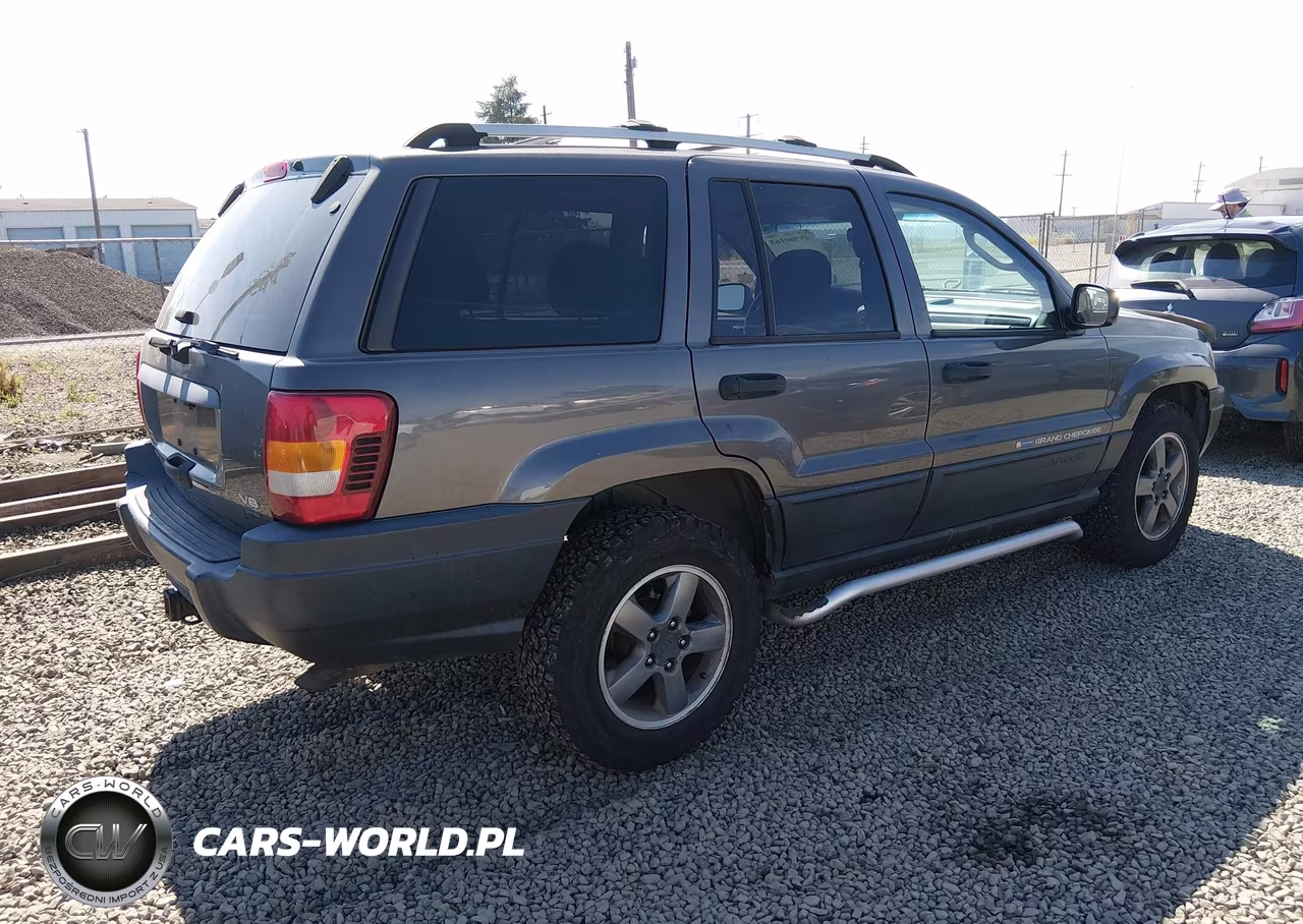 2004 Jeep Grand Cherokee Laredo VIN:1J4GW48J24C250579 - 4