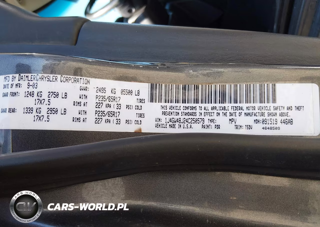 2004 Jeep Grand Cherokee Laredo VIN:1J4GW48J24C250579 - 9