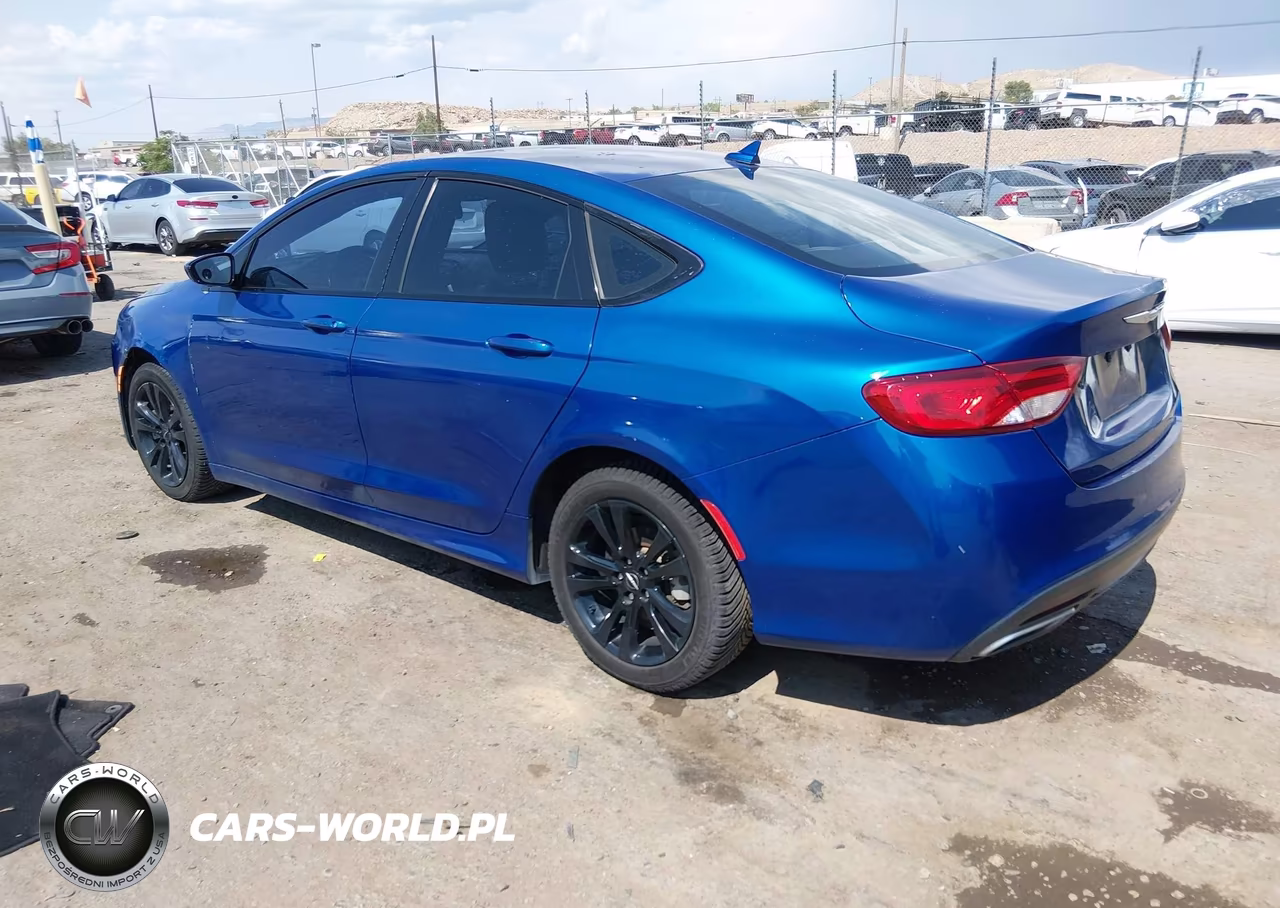 2015 Chrysler 200 S VIN:1C3CCCDG1FN523573 - 3