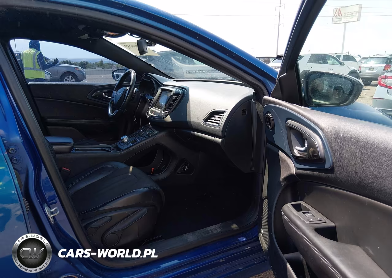 2015 Chrysler 200 S VIN:1C3CCCDG1FN523573 - 5