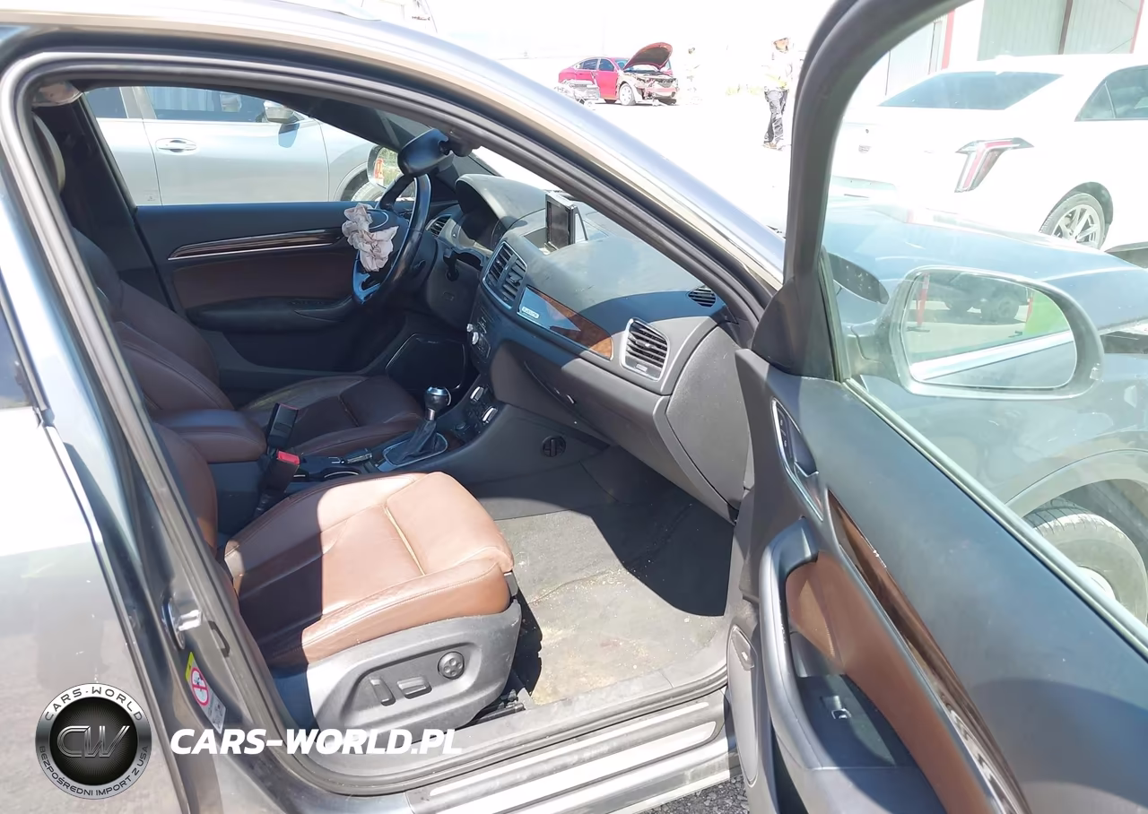 2015 Audi Q3 2.0T Premium Plus VIN:WA1GFCFS5FR006110 - 5