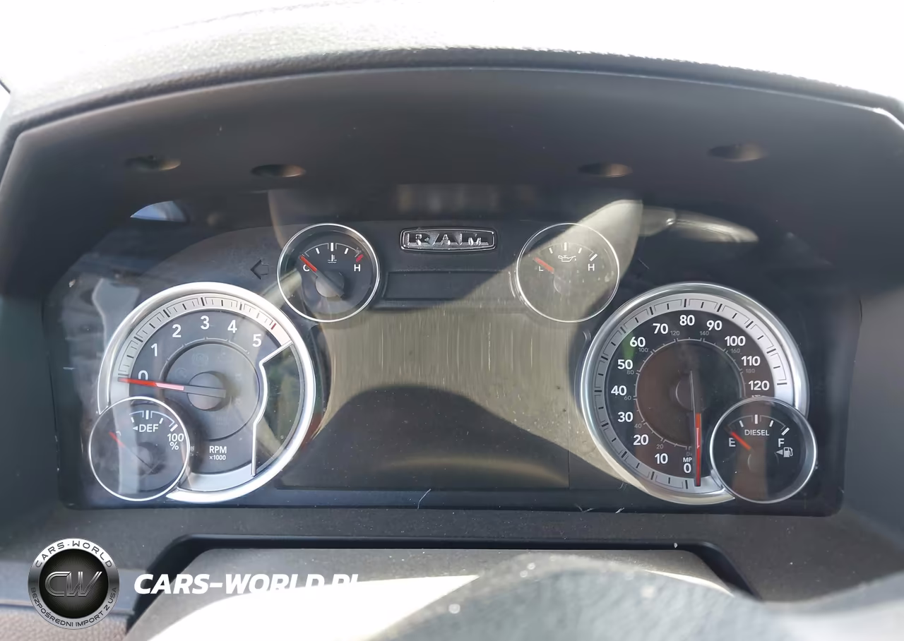 2016 Ram 1500 Laramie VIN:1C6RR7NM3GS326334 - 7