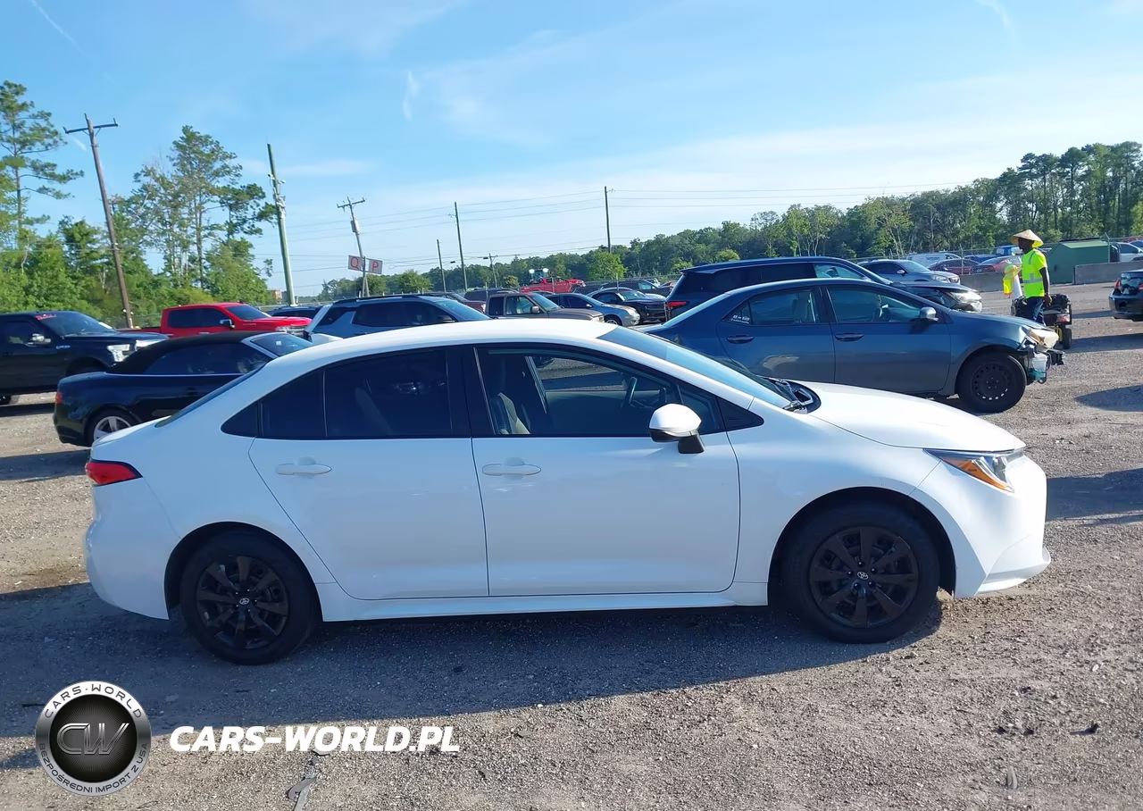 2022 Toyota Corolla Le VIN:5YFEPMAE7NP296201 - 13