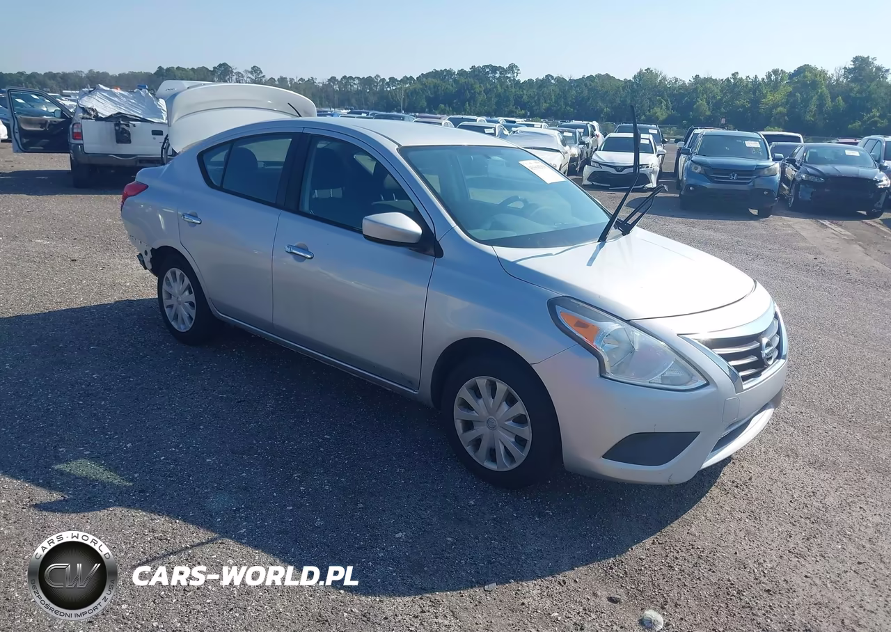 2017 Nissan Versa 1.6 Sv – zdjęcie 1 z 16