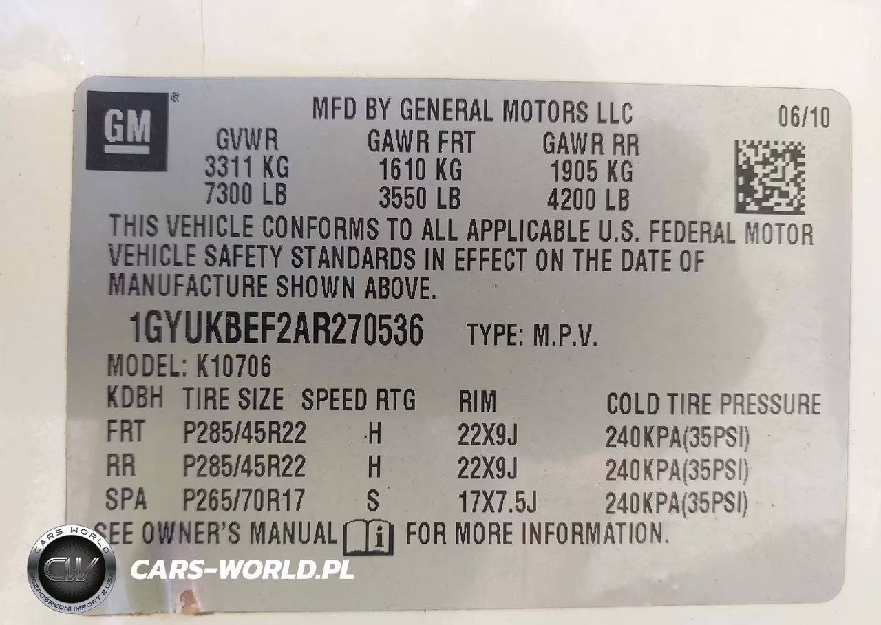 2010 Cadillac Escalade Luxury VIN:1GYUKBEF2AR270536 - 9