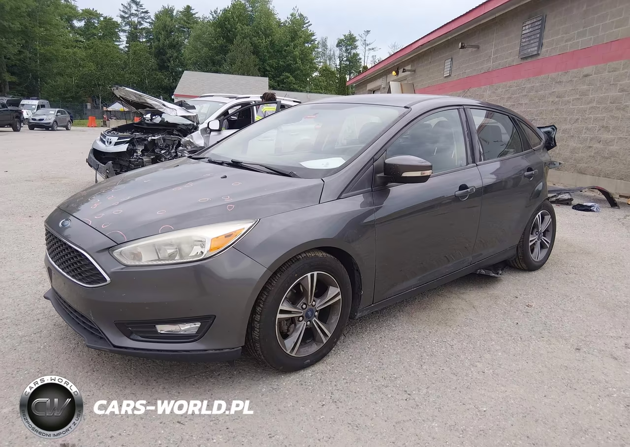 2017 Ford Focus Se VIN:1FADP3FEXHL316099 - 2