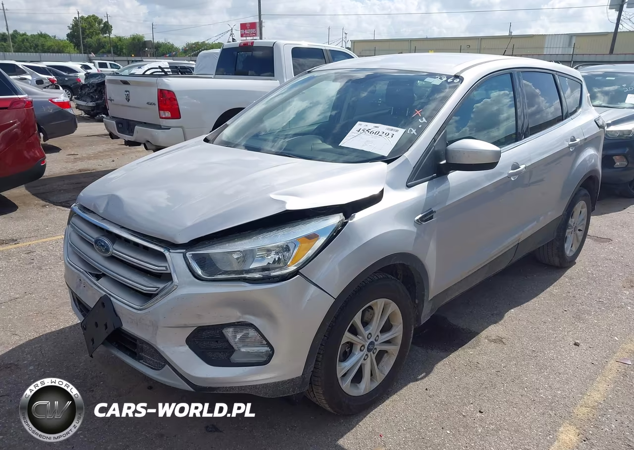 2017 Ford Escape Se VIN:1FMCU9GD9HUB52860 - 2