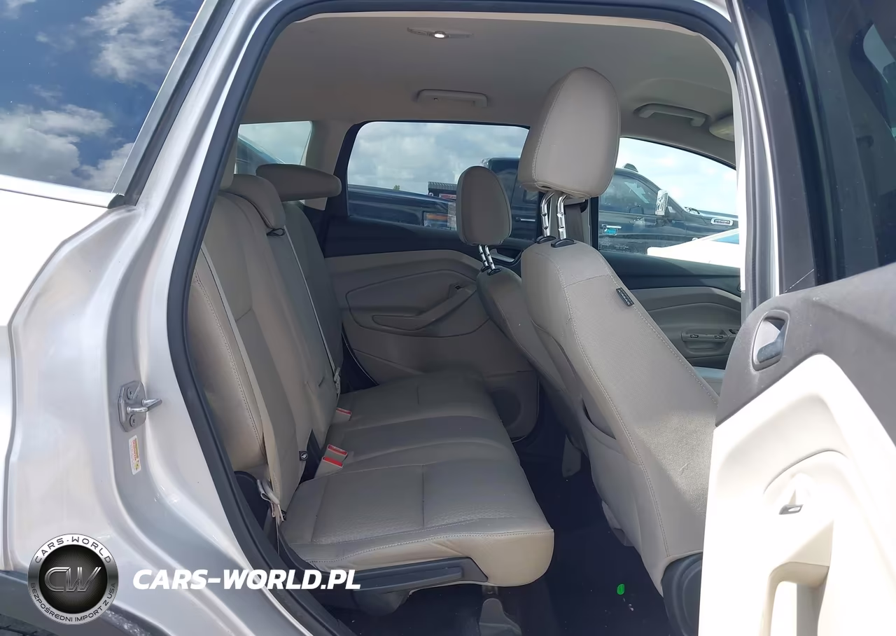 2017 Ford Escape Se VIN:1FMCU9GD9HUB52860 - 8