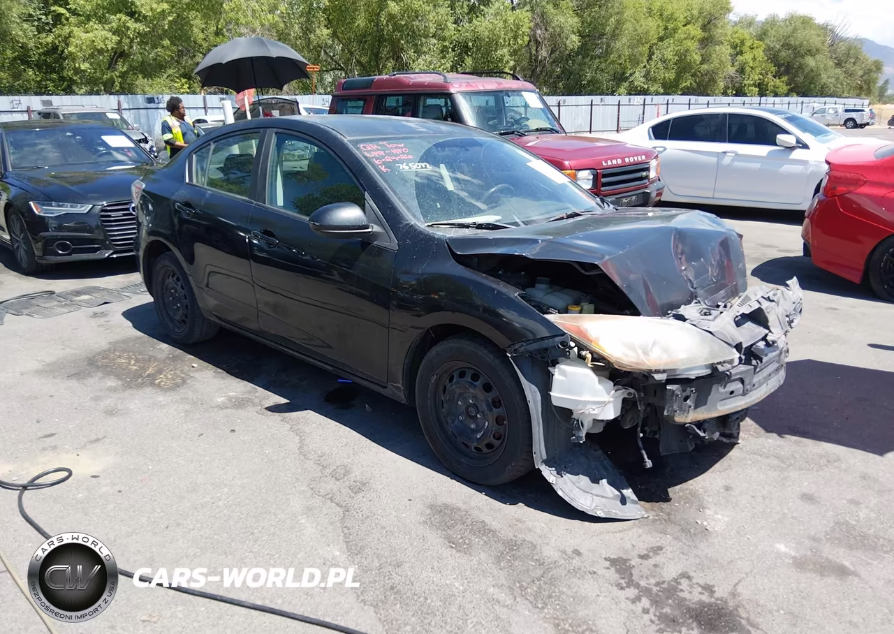 2013 Mazda Mazda3 I Sv