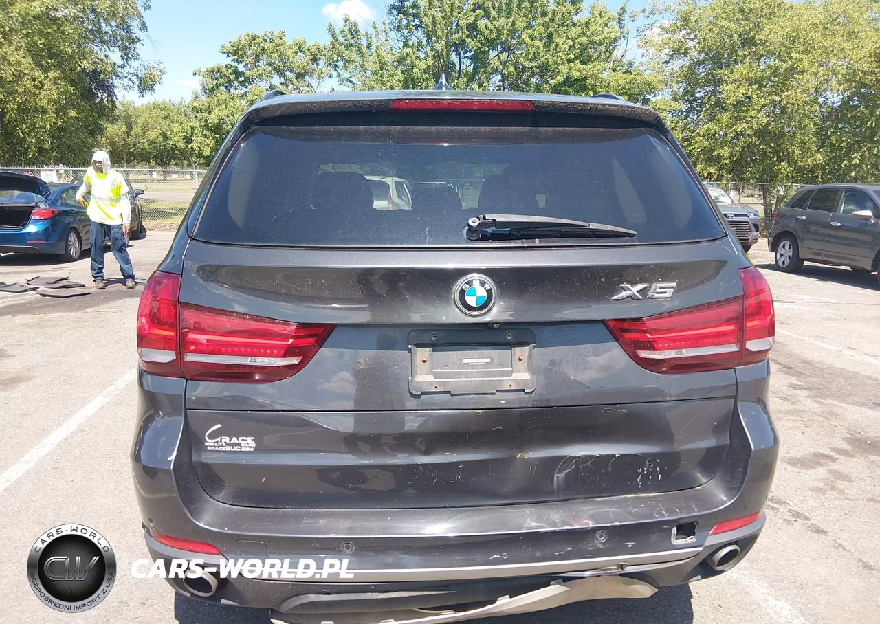 2016 BMW X5 xDrive35I VIN:5UXKR0C54G0S92234 - 16