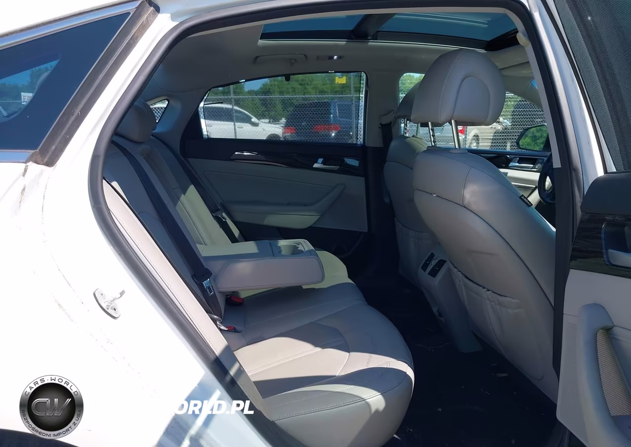 2017 Hyundai Sonata Hybrid Limited VIN:KMHE34L1XHA056117 - 8